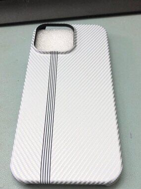 White Carbon Fiber Stripe Minimalist Case | Like New